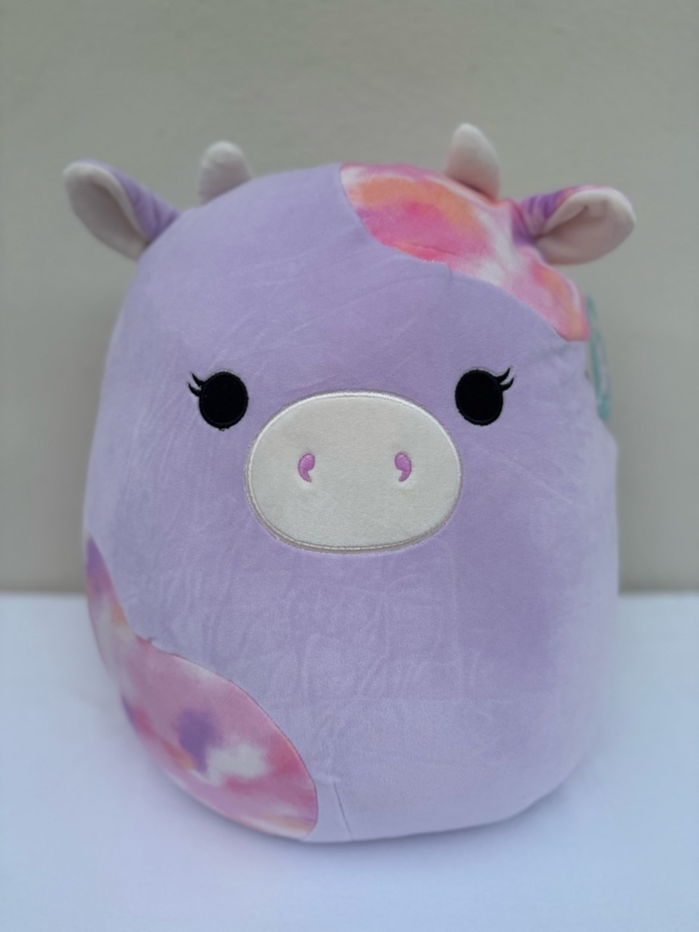 ✨ NWT Squishmallows Suri the Sunset Cow 16” Plush Jazwares ✨🧸